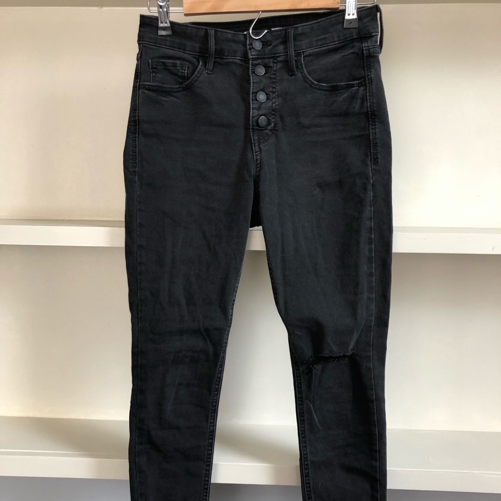 High waisted black jeans